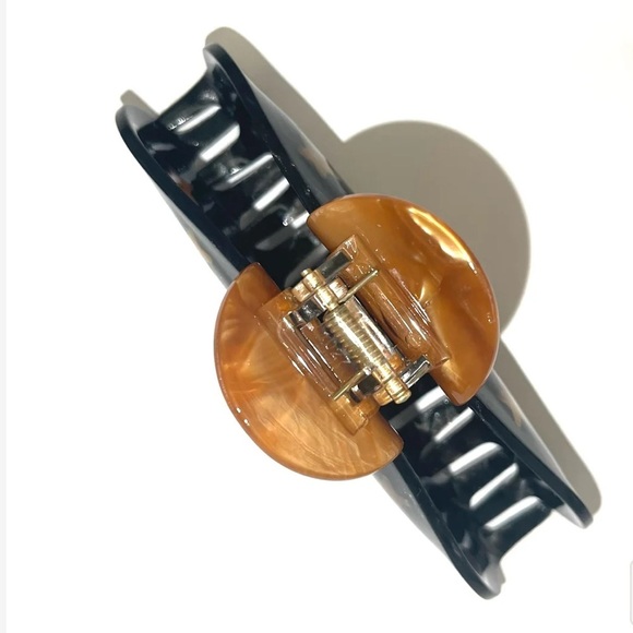 Sun and Stars Elegant Black Hair Claw with Gold Stars - Picture 2 of 4